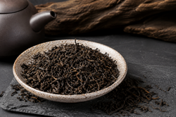Sypaný kouřový černý čaj Lapsang Souchong Karma Kettle Canton