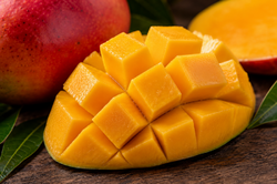Detail zralého manga (Mangifera indica)